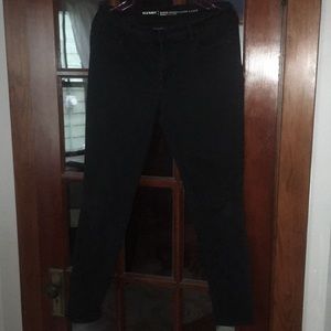 Black skinny jeans